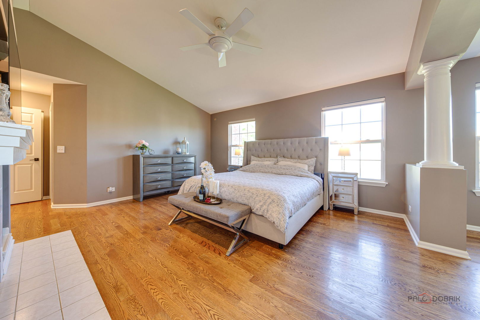 608 Sycamore Street, Vernon Hills, IL 60061