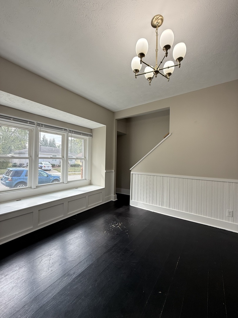 1401 W Elm Street, Bloomington, IL 61701