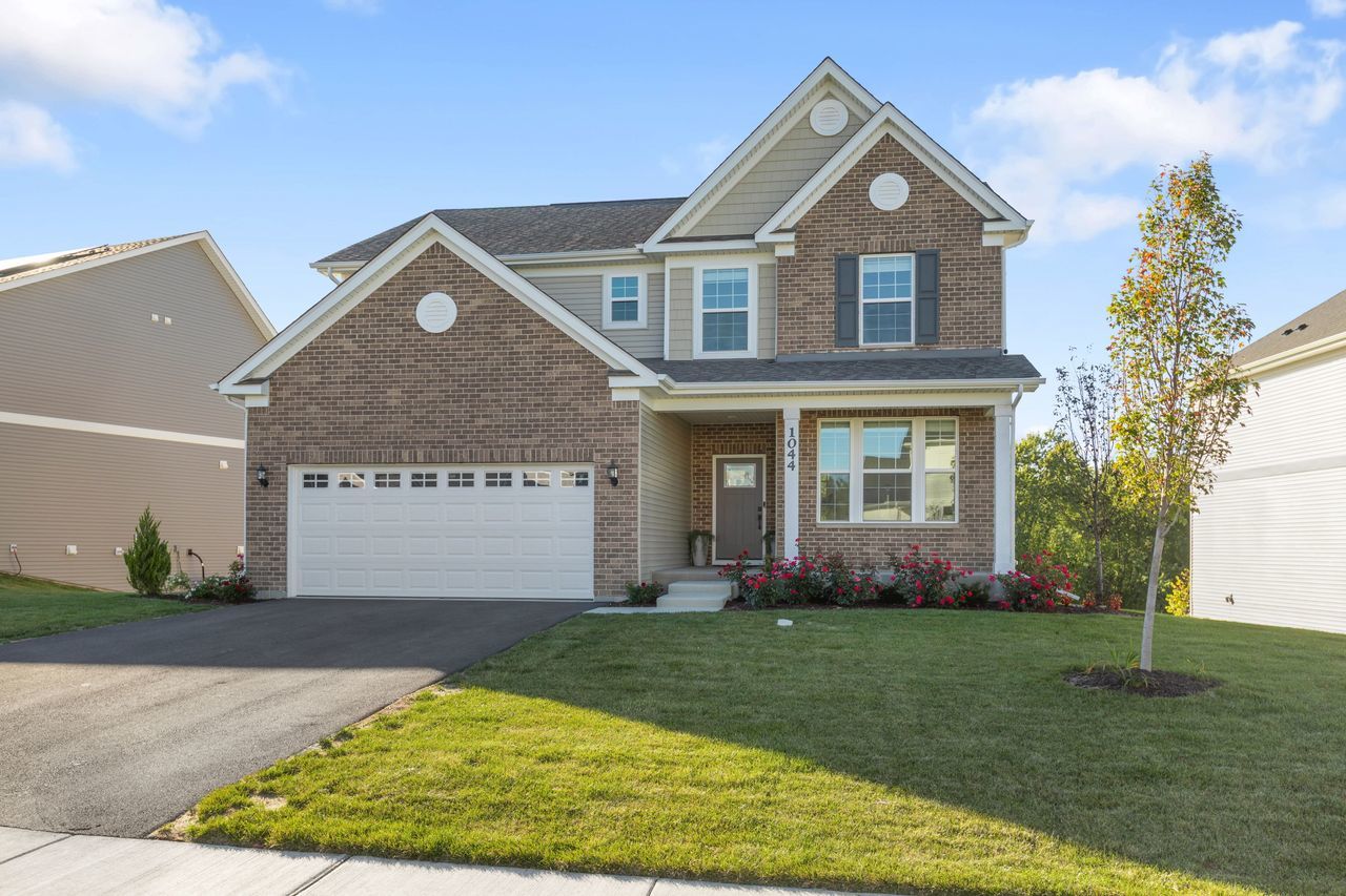1044 Joice Lane, Mundelein, IL 60060