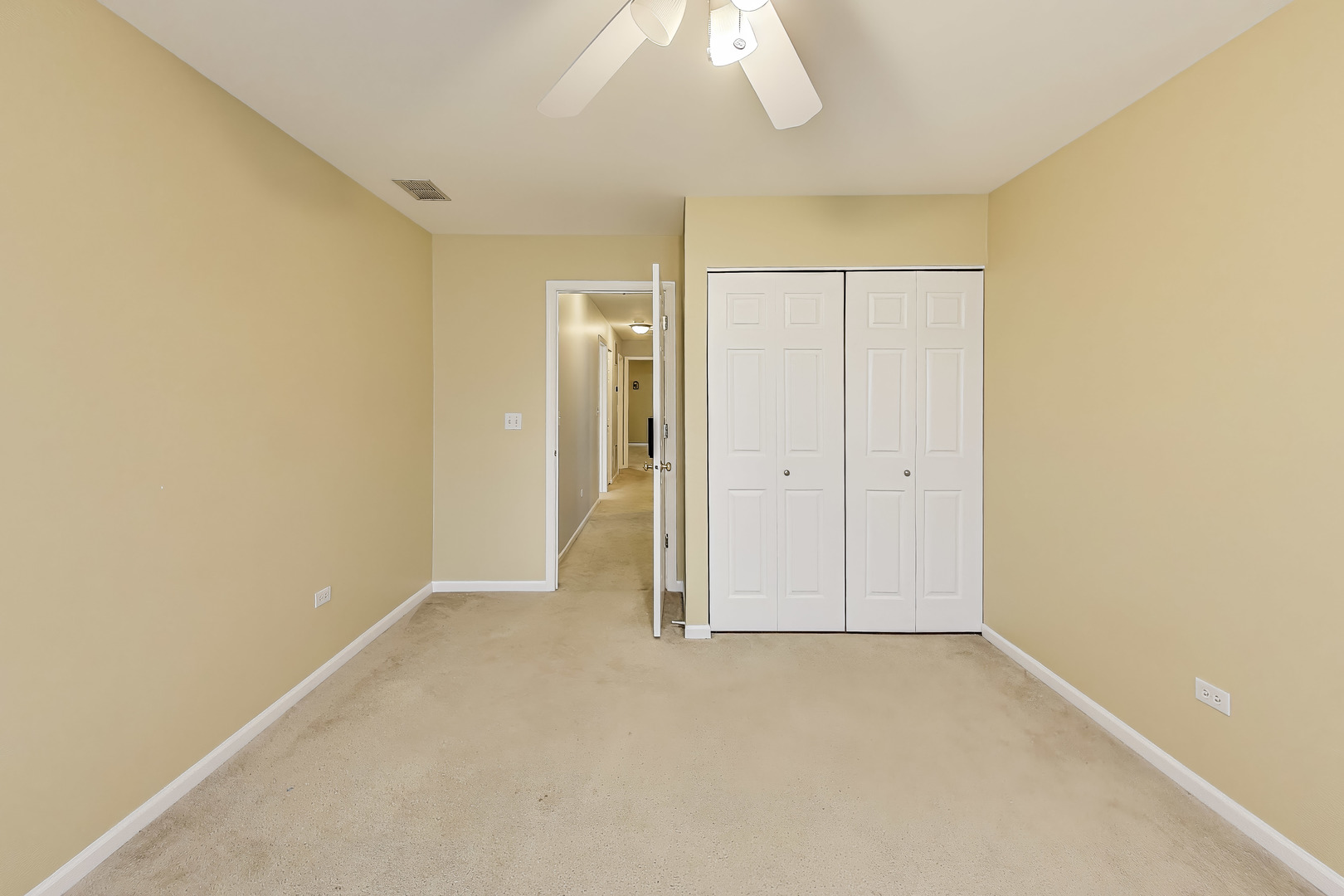 24115 W Pear Tree Circle, Plainfield, IL 60585
