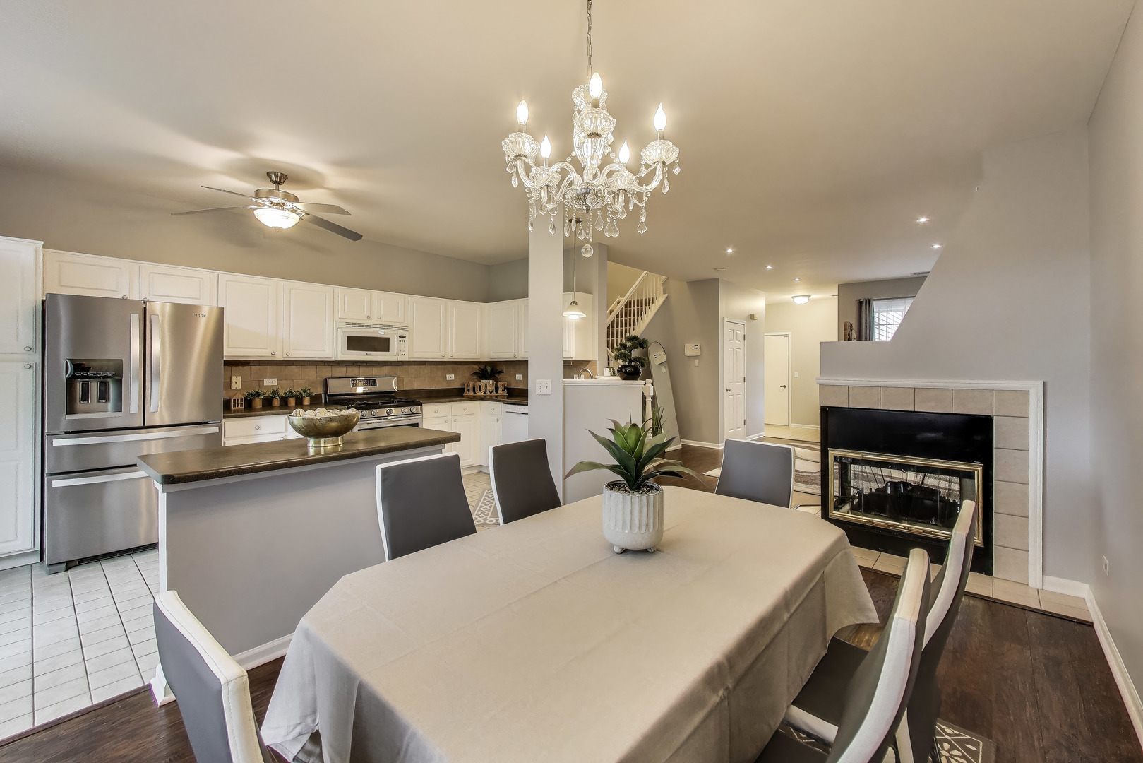 24115 W Pear Tree Circle, Plainfield, IL 60585