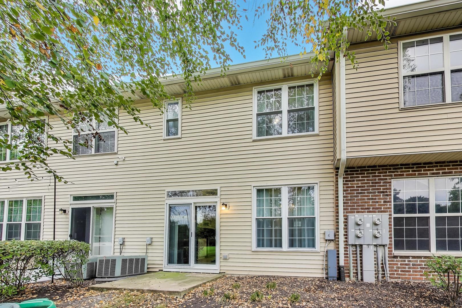 24115 W Pear Tree Circle, Plainfield, IL 60585