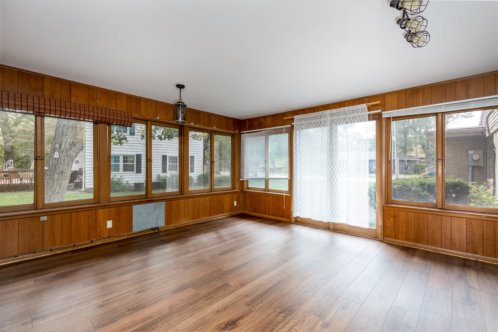 216 Forest Park Place, Ottawa, IL 61350