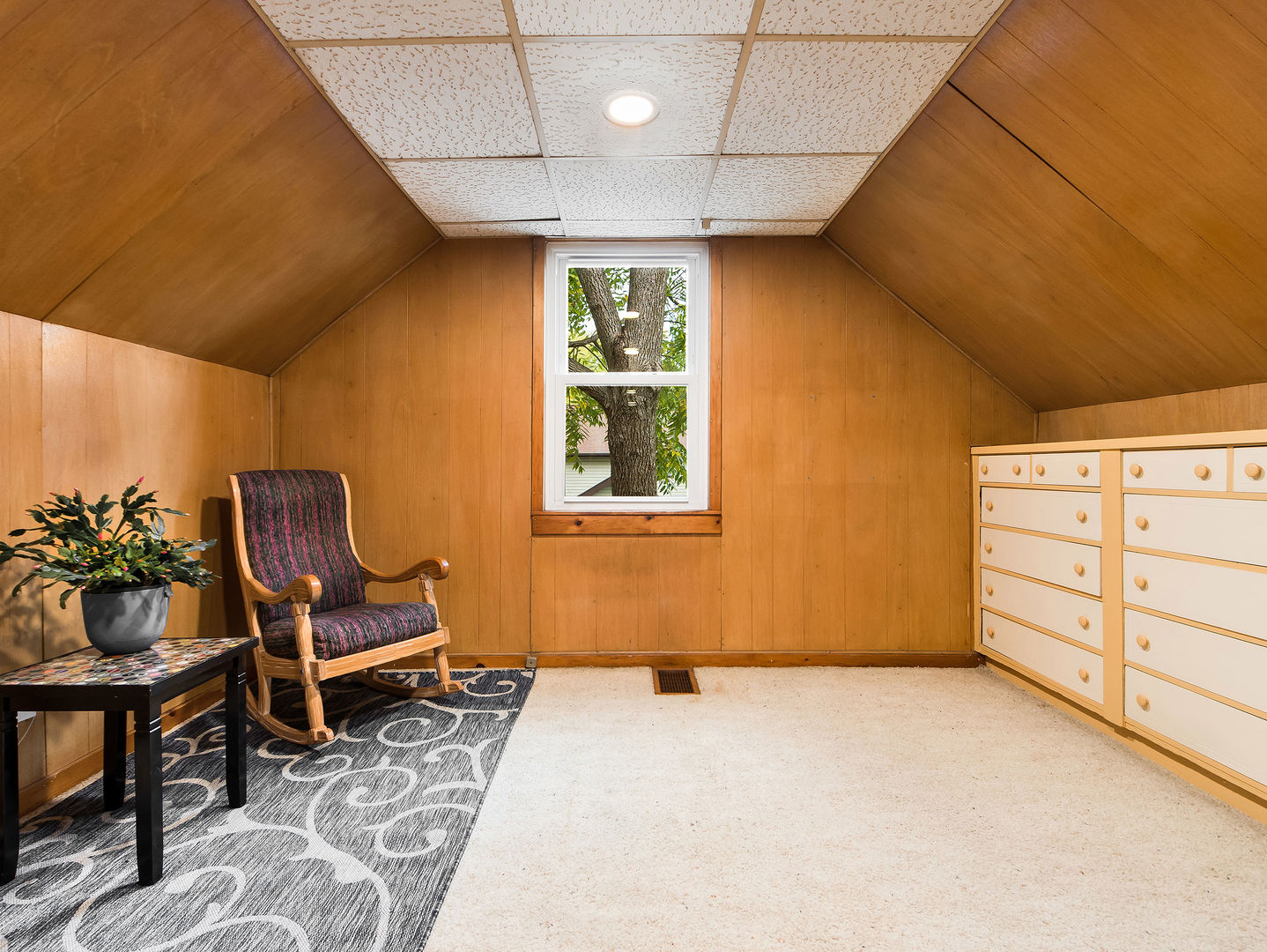 116 N Prairie Avenue, Mundelein, IL 60060