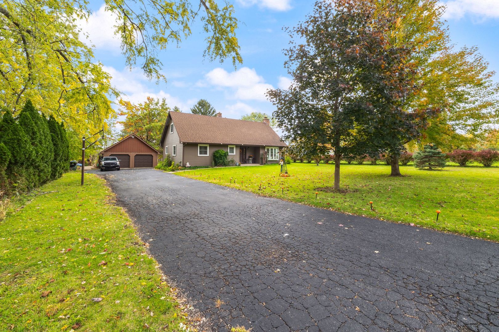 4507 Ponca Street, McHenry, IL 60050