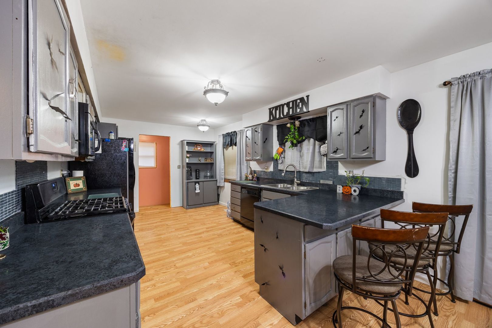 4507 Ponca Street, McHenry, IL 60050