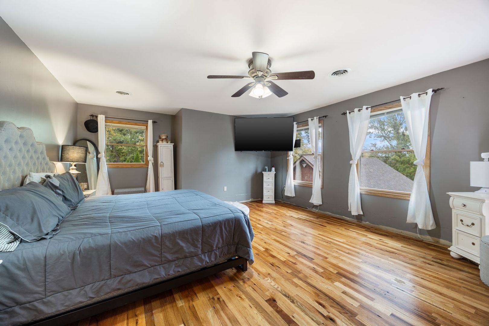 4507 Ponca Street, McHenry, IL 60050