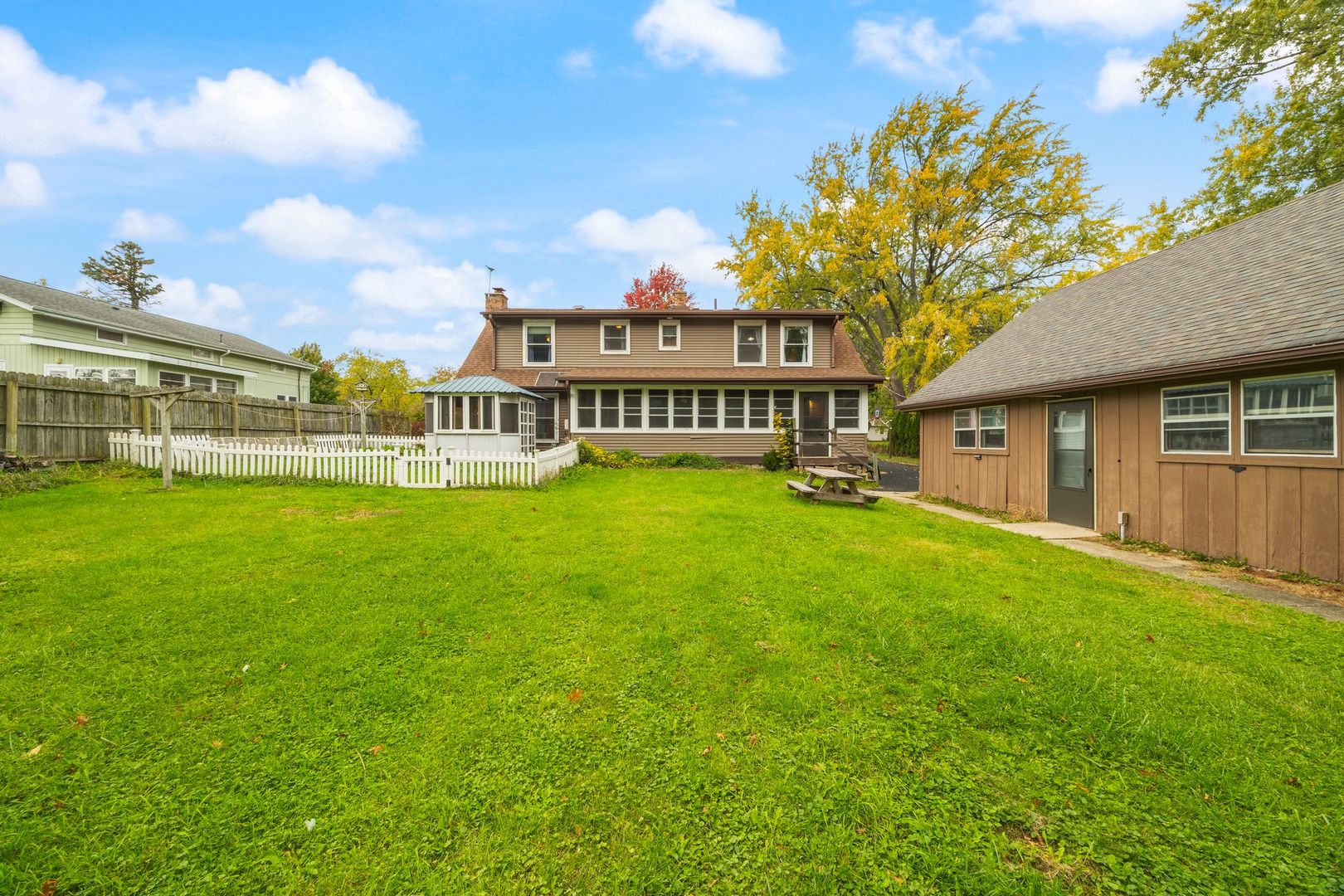 4507 Ponca Street, McHenry, IL 60050