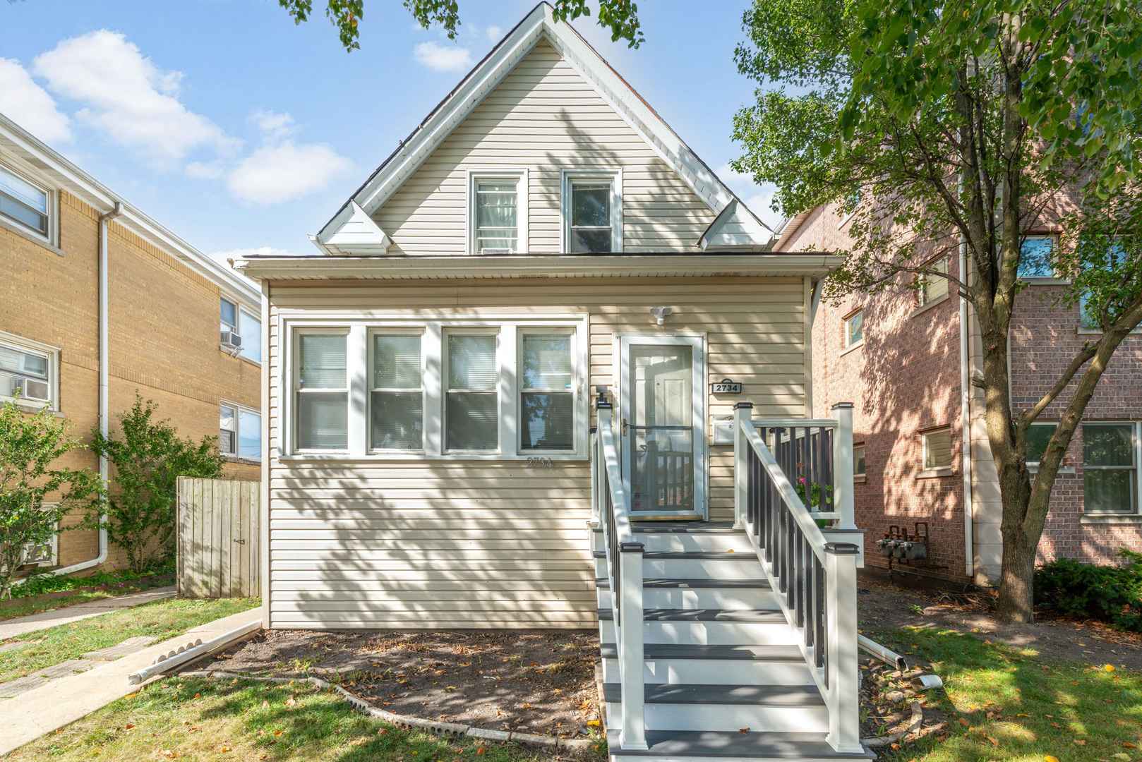 2734 N 74th Court, Elmwood Park, IL 60707