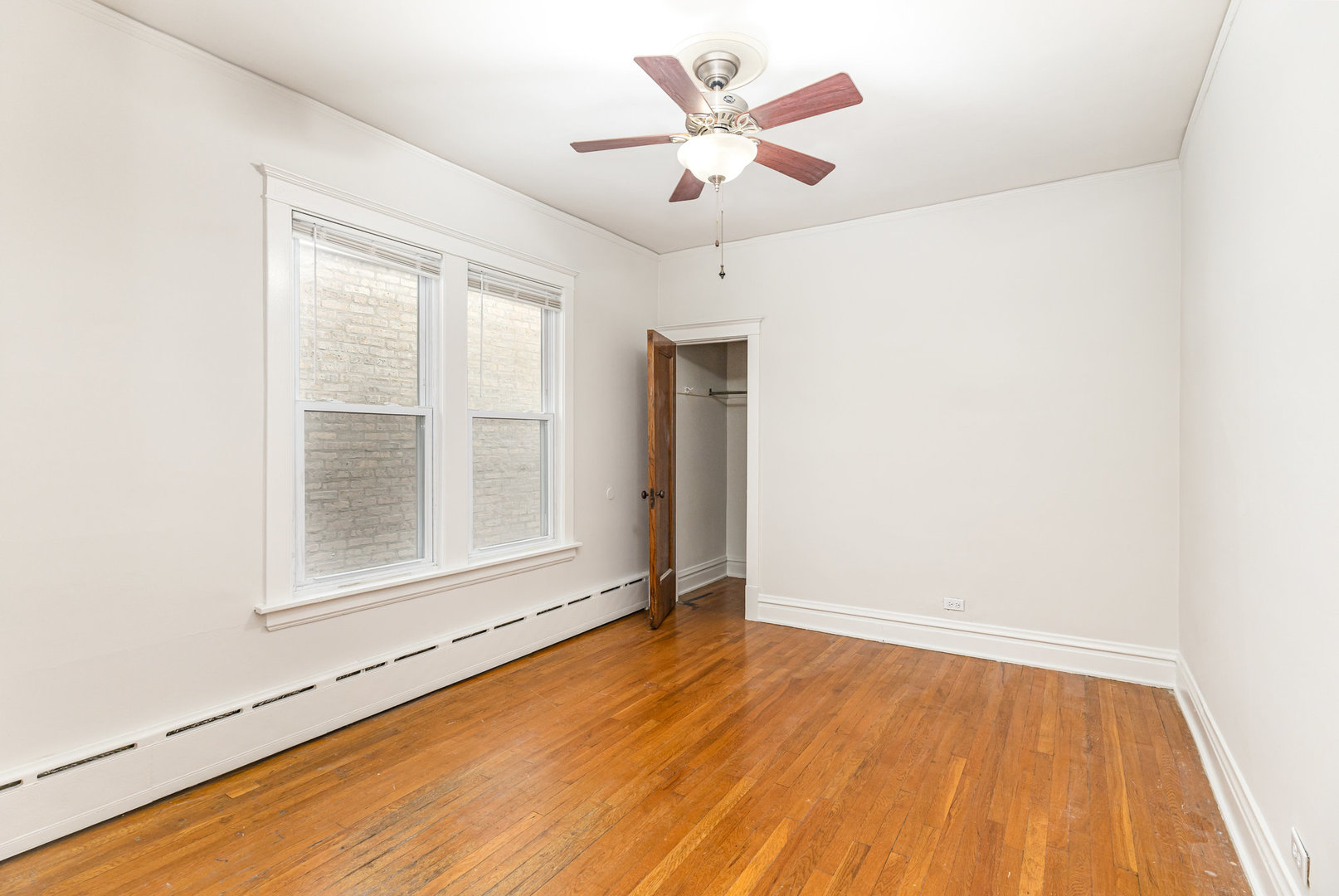 5312 N Leamington Avenue, Chicago, IL 60630