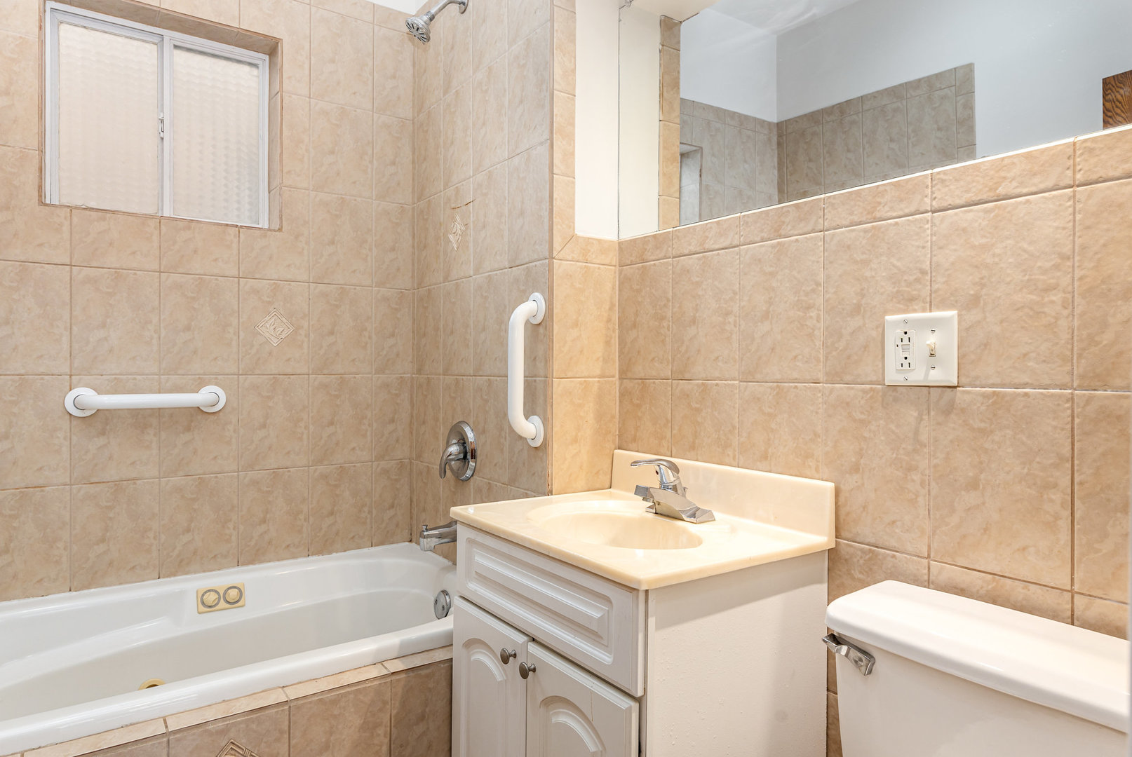 5312 N Leamington Avenue, Chicago, IL 60630