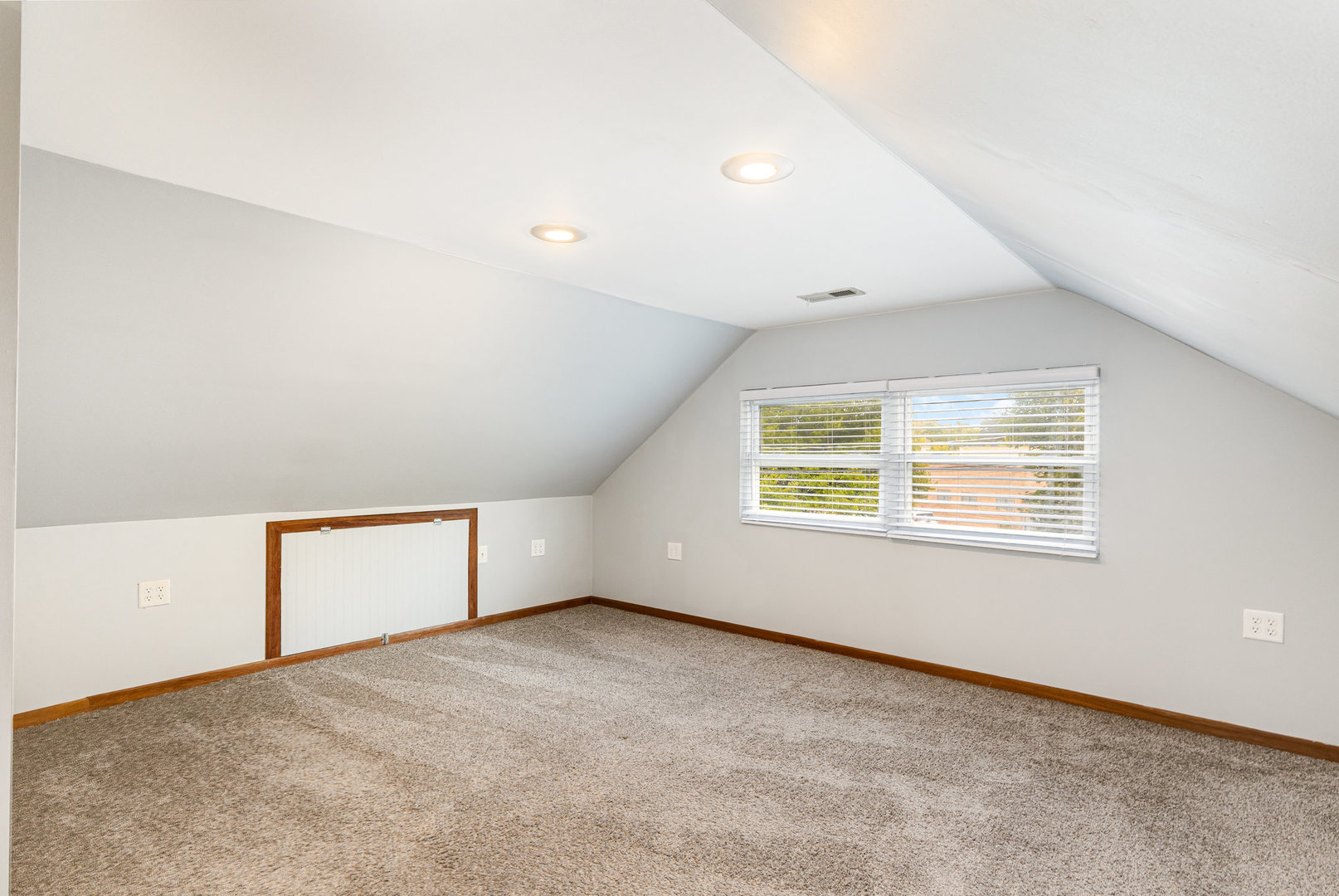 5312 N Leamington Avenue, Chicago, IL 60630