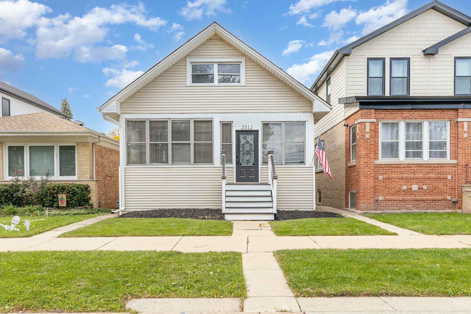 5312 N Leamington Avenue, Chicago, IL 60630