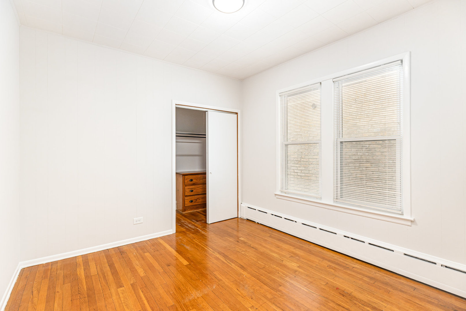 5312 N Leamington Avenue, Chicago, IL 60630