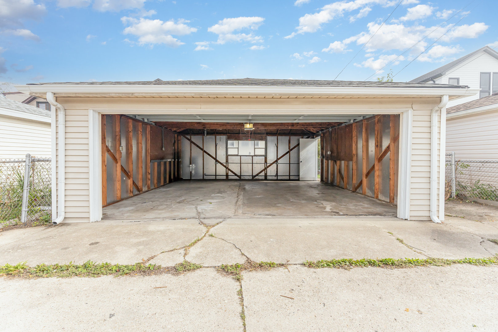 5312 N Leamington Avenue, Chicago, IL 60630