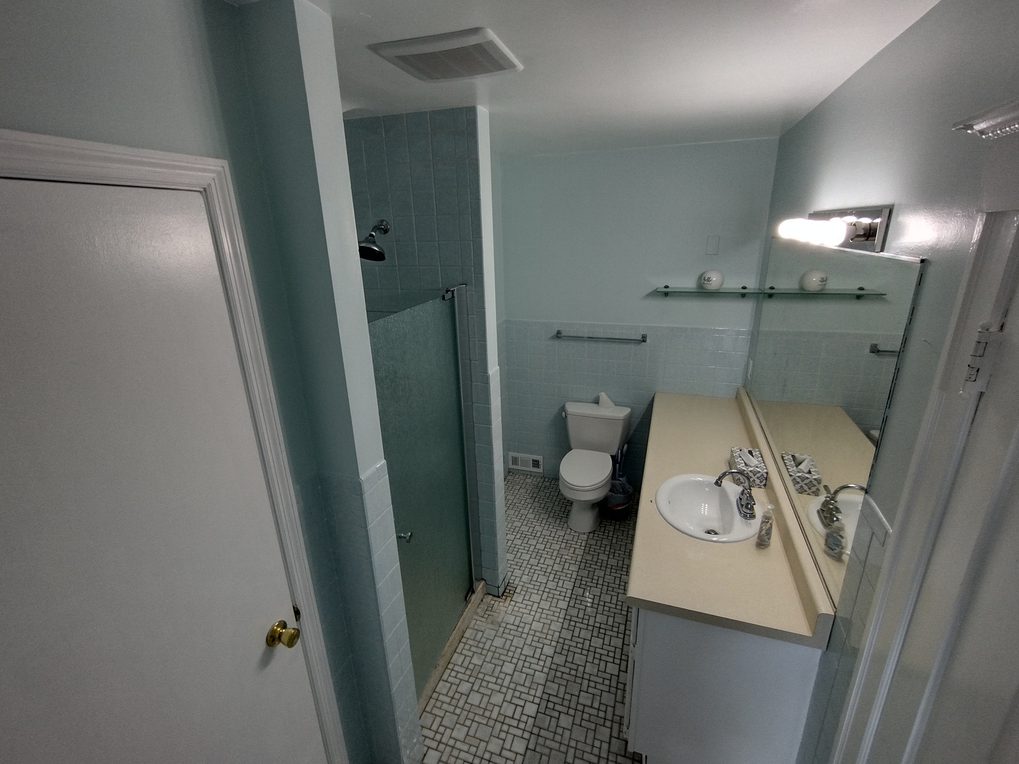 3607 WAUKEGAN Road #A, McHenry, IL 60050