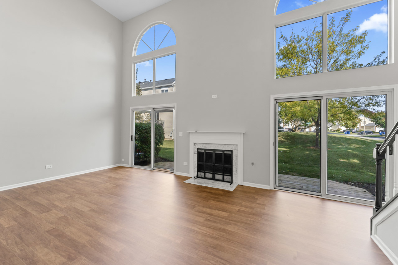 1849 Canterbury Court, Gurnee, IL 60031