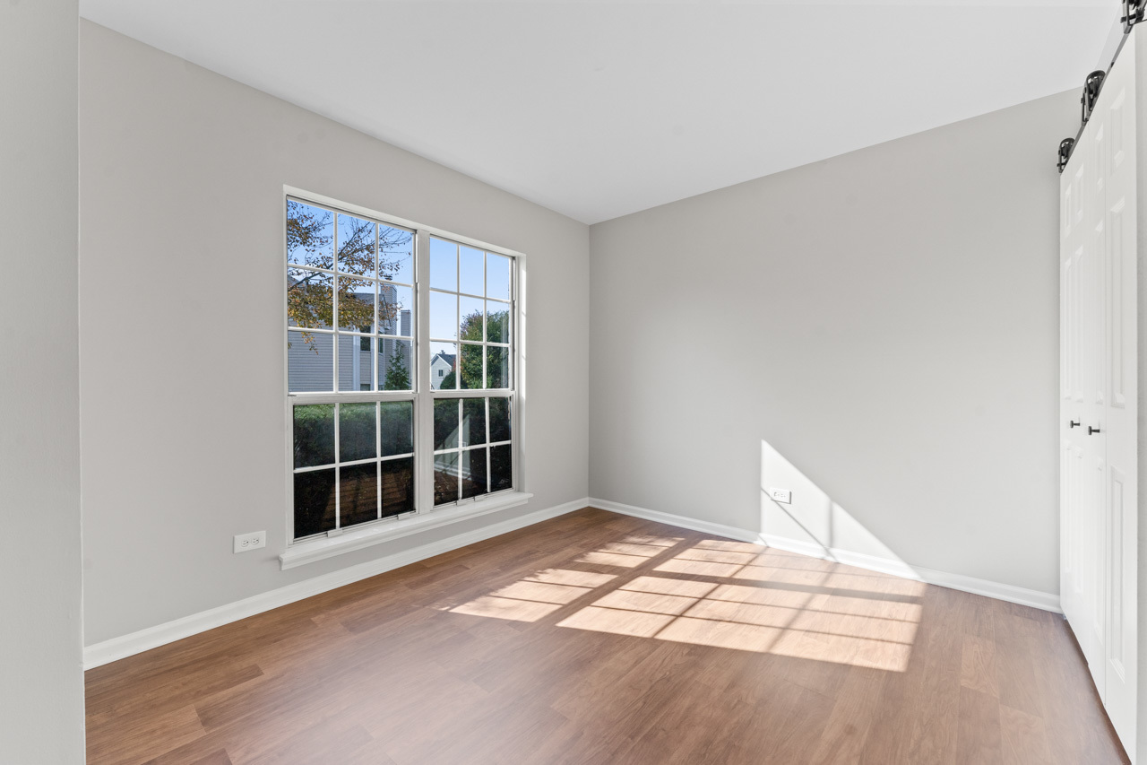 1849 Canterbury Court, Gurnee, IL 60031