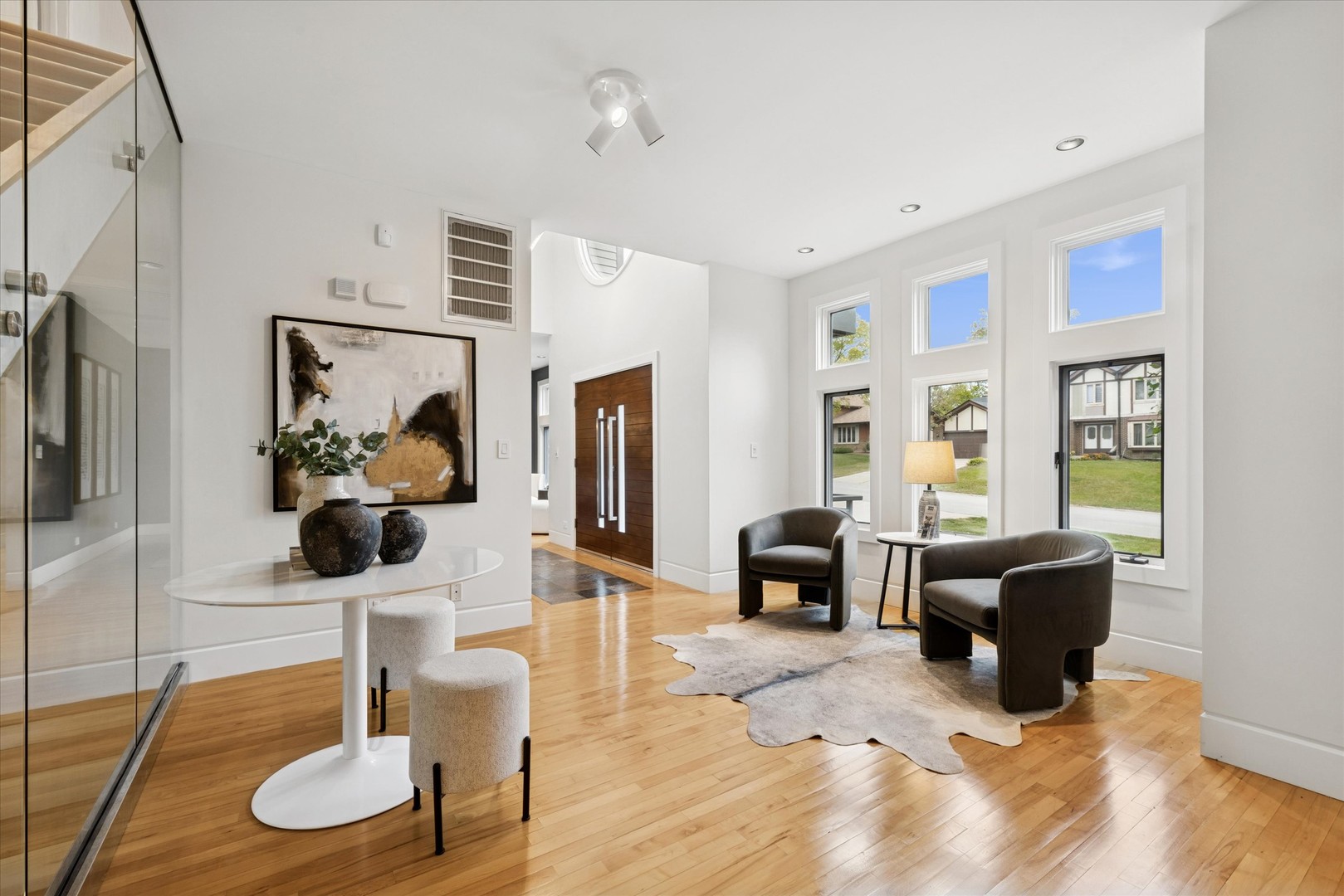 11225 Arrowhead Trail, Indian Head Park, IL 60525