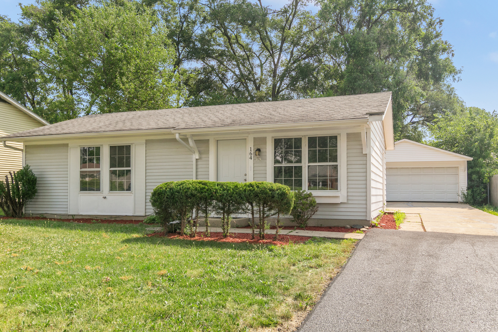 164 Galewood Drive, Bolingbrook, IL 60440