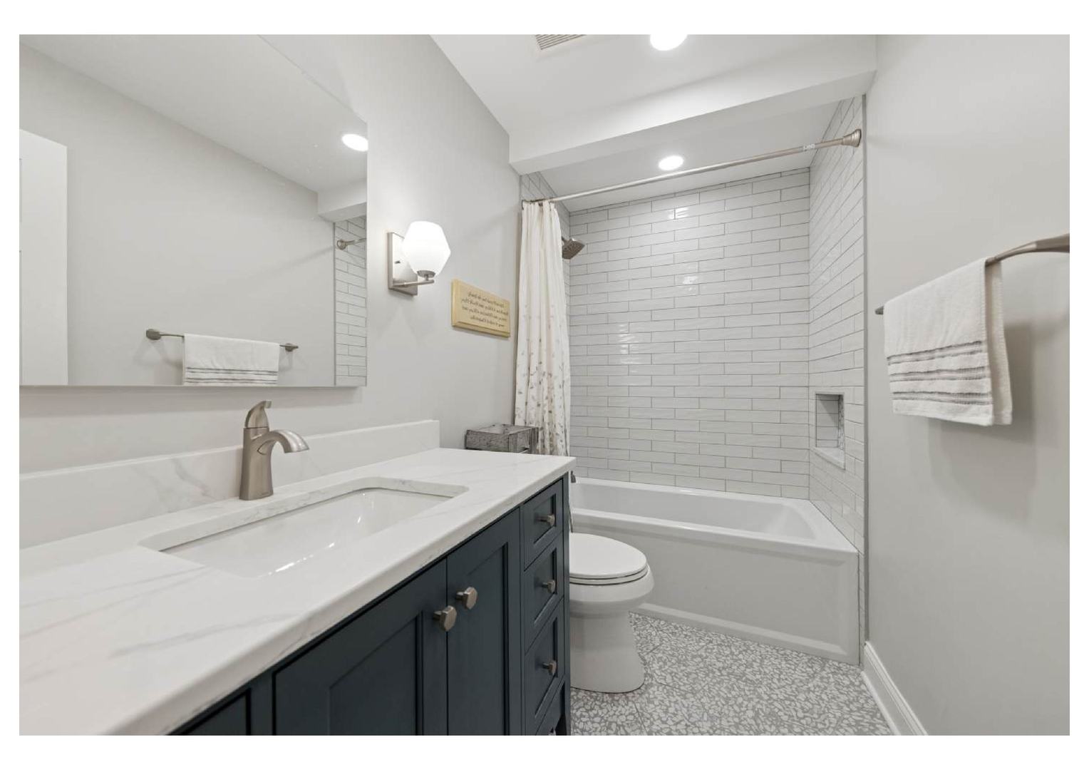 6145 Western Avenue, Willowbrook, IL 60527