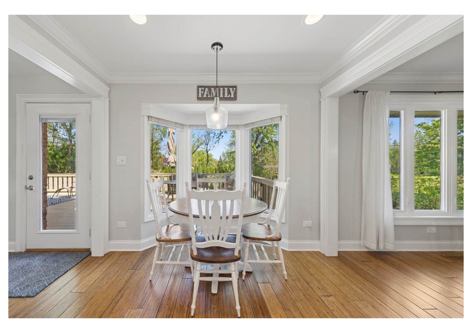 6145 Western Avenue, Willowbrook, IL 60527