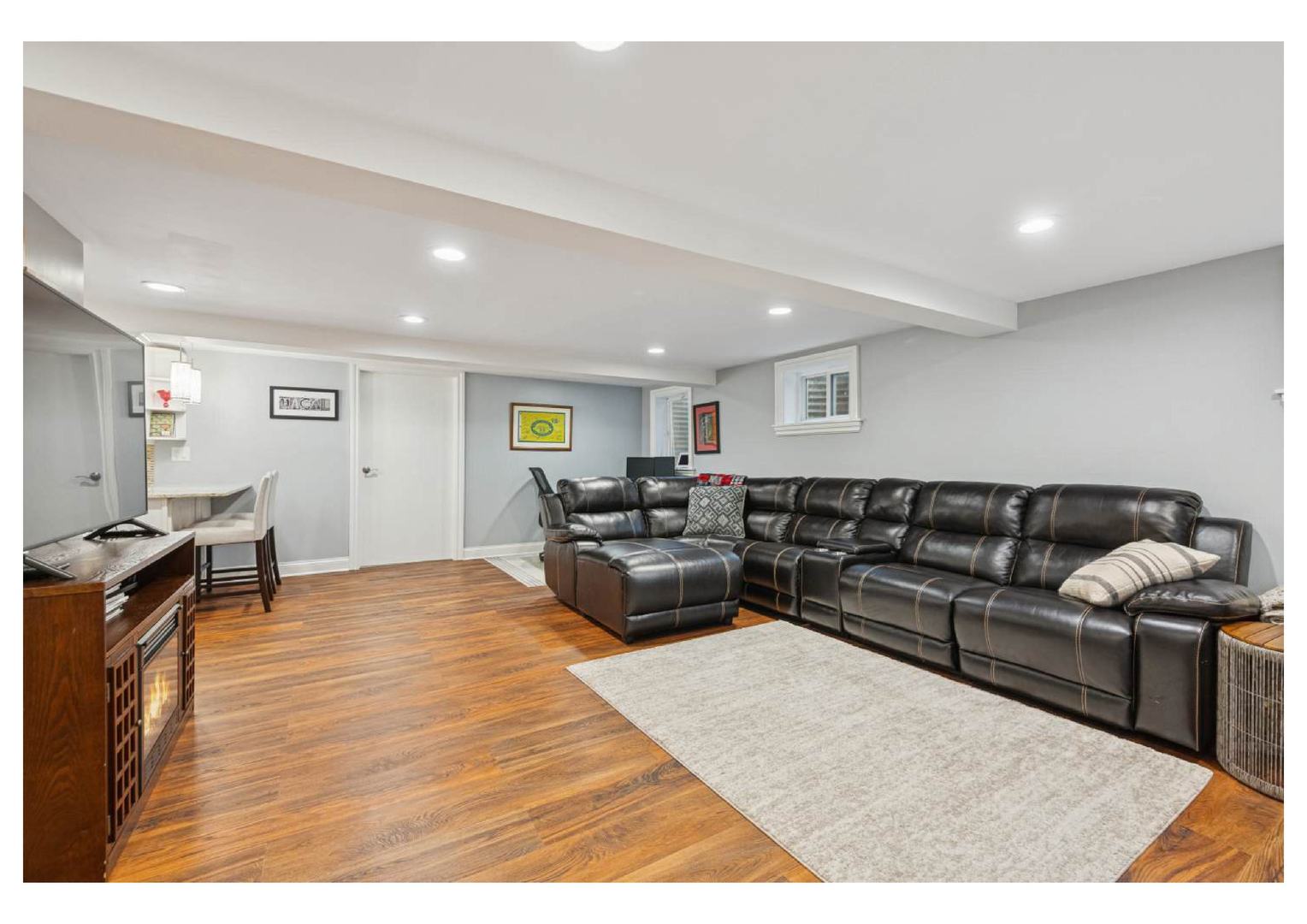 6145 Western Avenue, Willowbrook, IL 60527