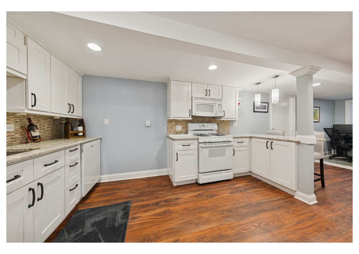 6145 Western Avenue, Willowbrook, IL 60527