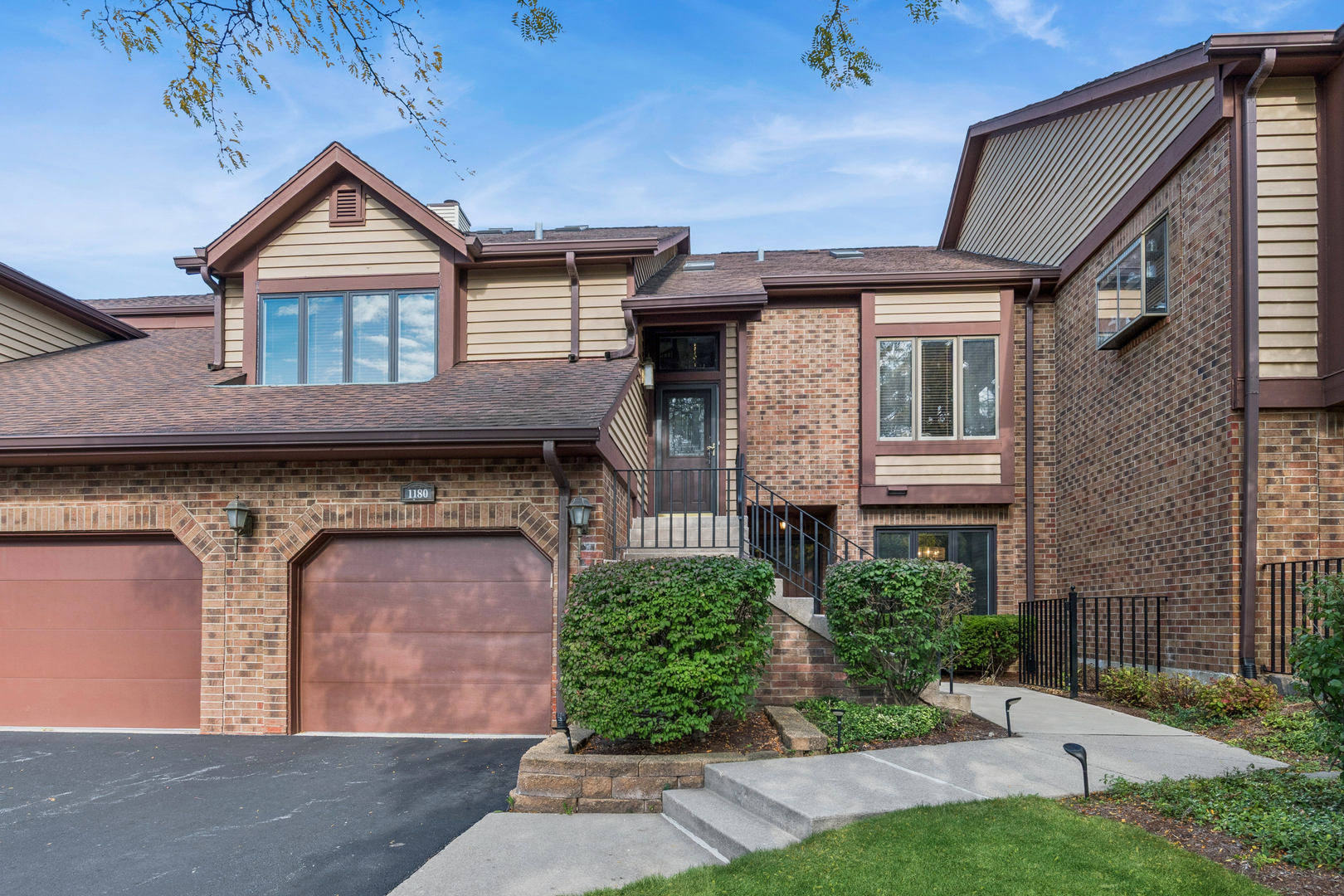 1180 Mistwood Court #1180-A, Downers Grove, IL 60515