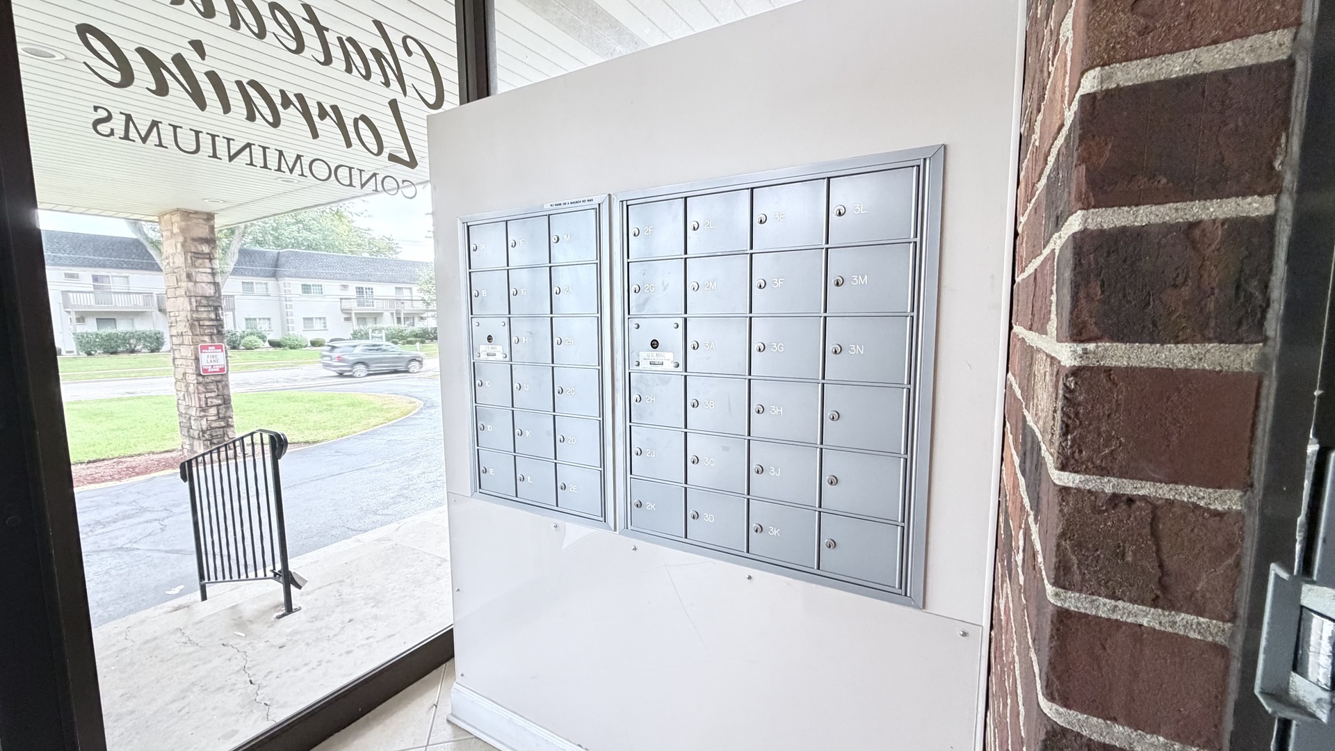 850 S Lorraine Road #1C, Wheaton, IL 60189