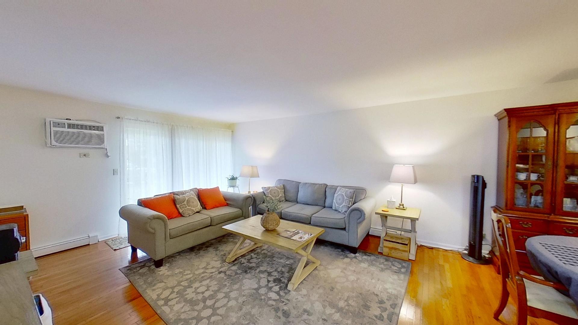 850 S Lorraine Road #1C, Wheaton, IL 60189