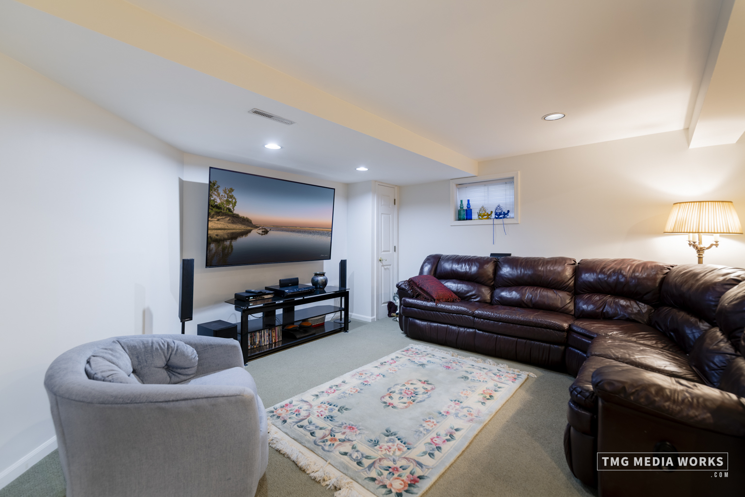 300 Churchill Lane, Aurora, IL 60504