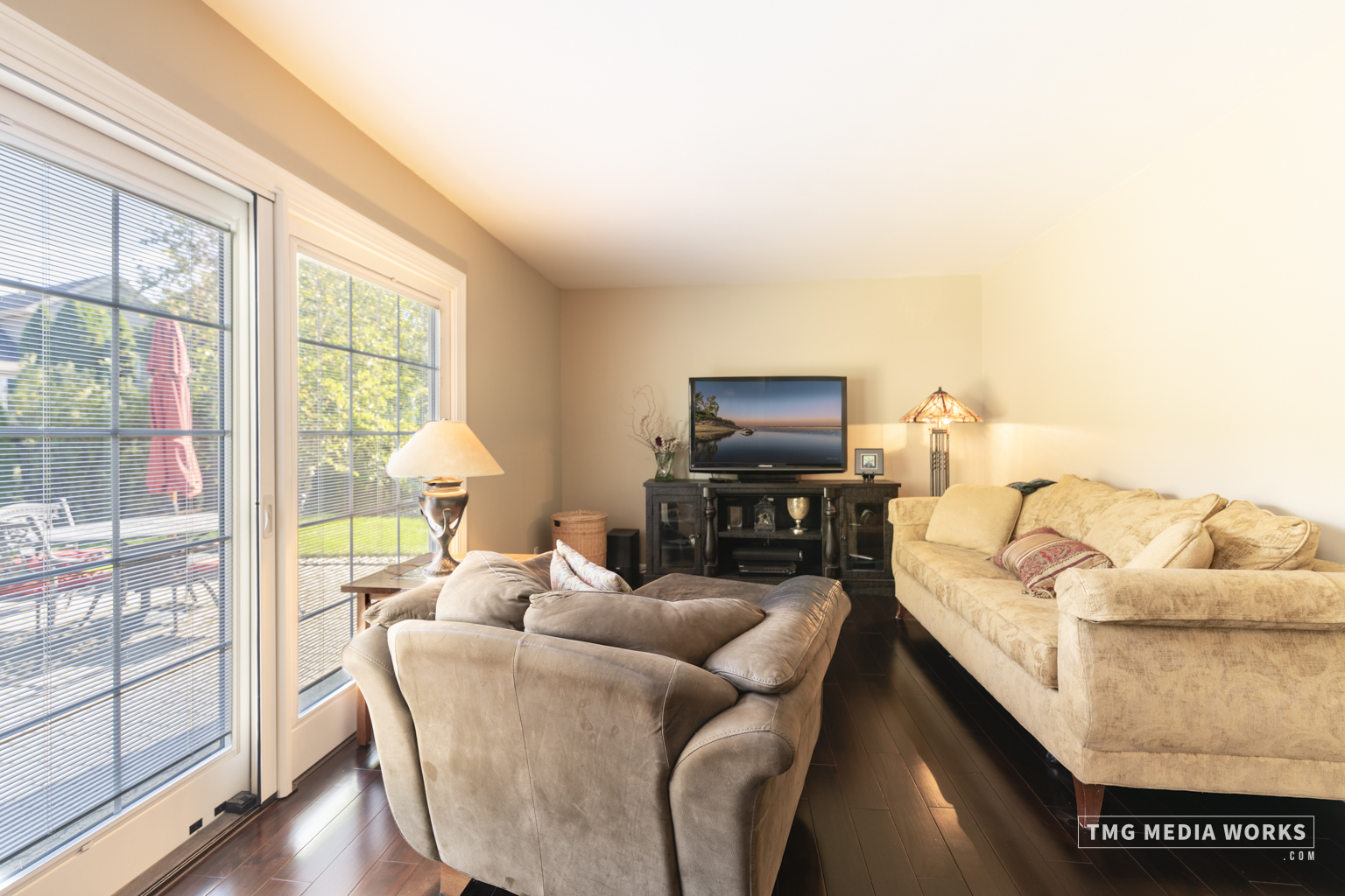 300 Churchill Lane, Aurora, IL 60504