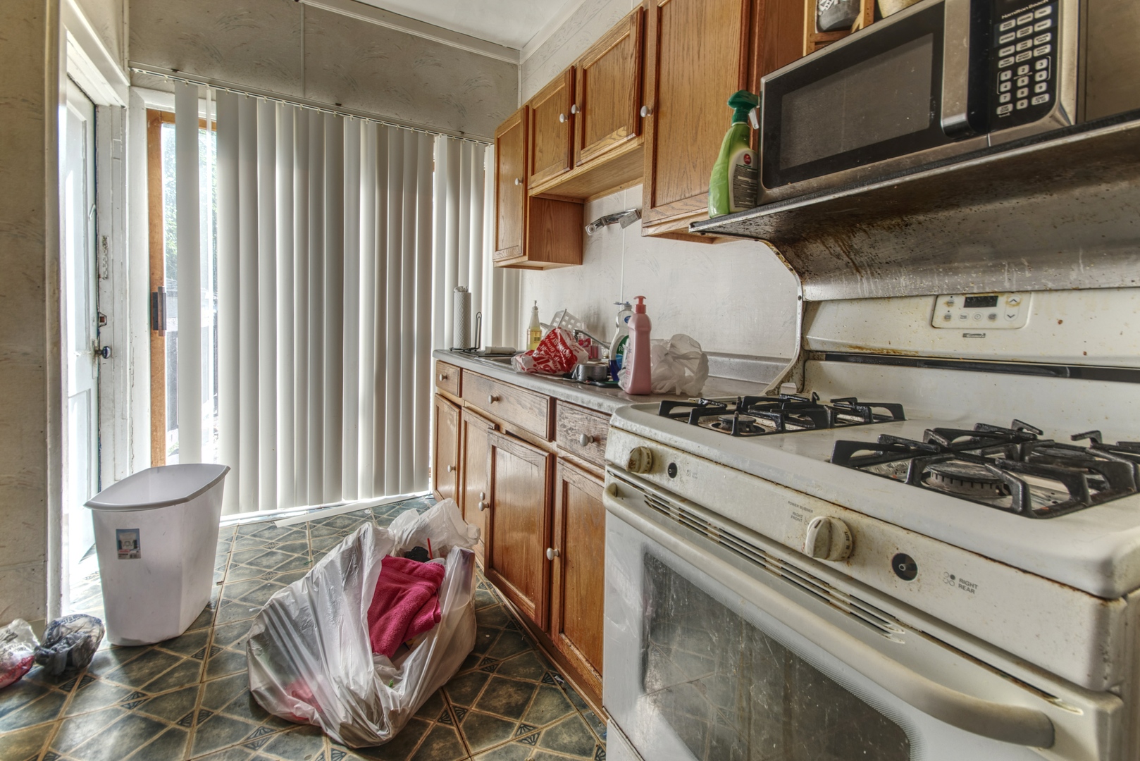 618 Florence Avenue, Joliet, IL 60433