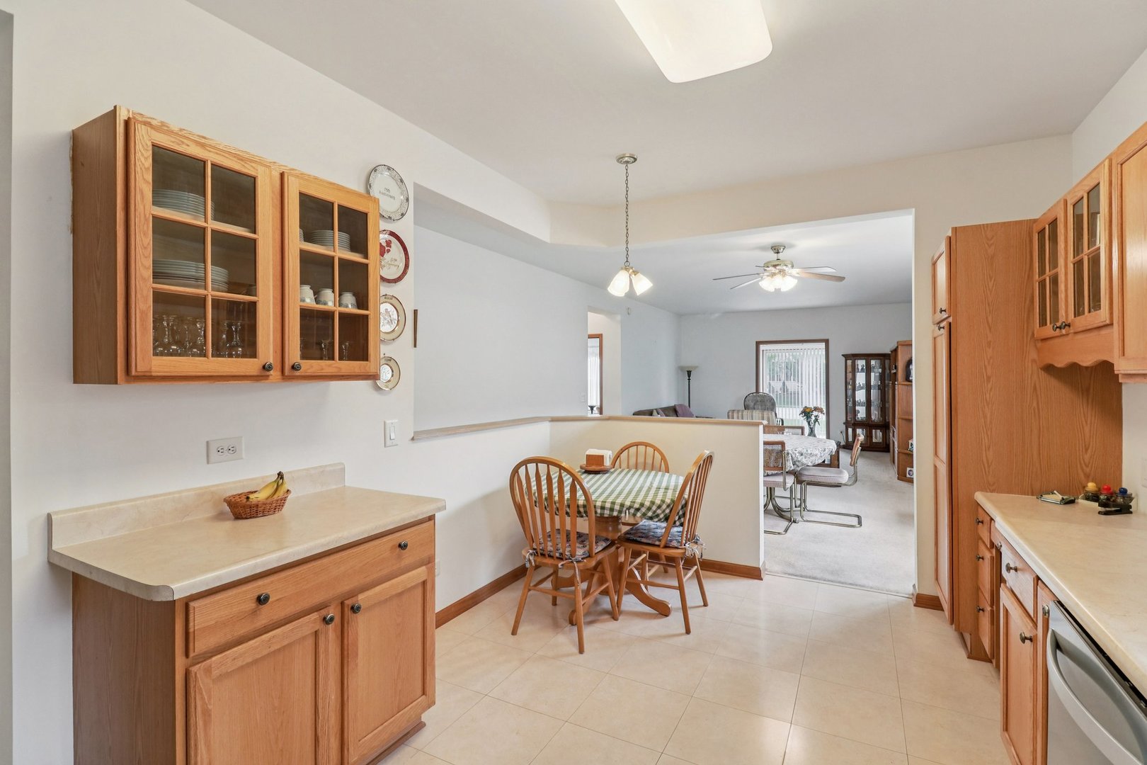 3306 Stakes Lane, Grayslake, IL 60030