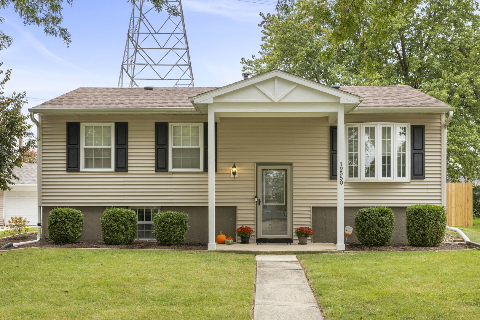 19550 Beechnut Drive, Mokena, IL 60448