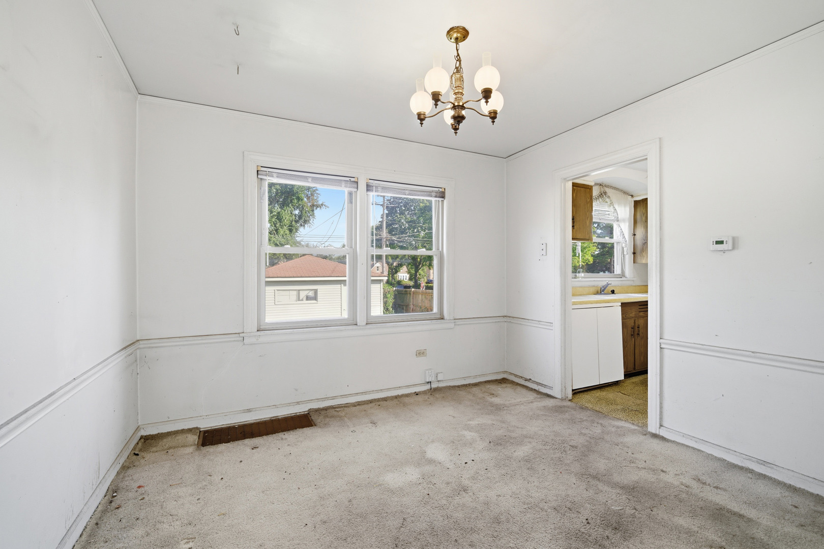 1793 White Street, Des Plaines, IL 60018