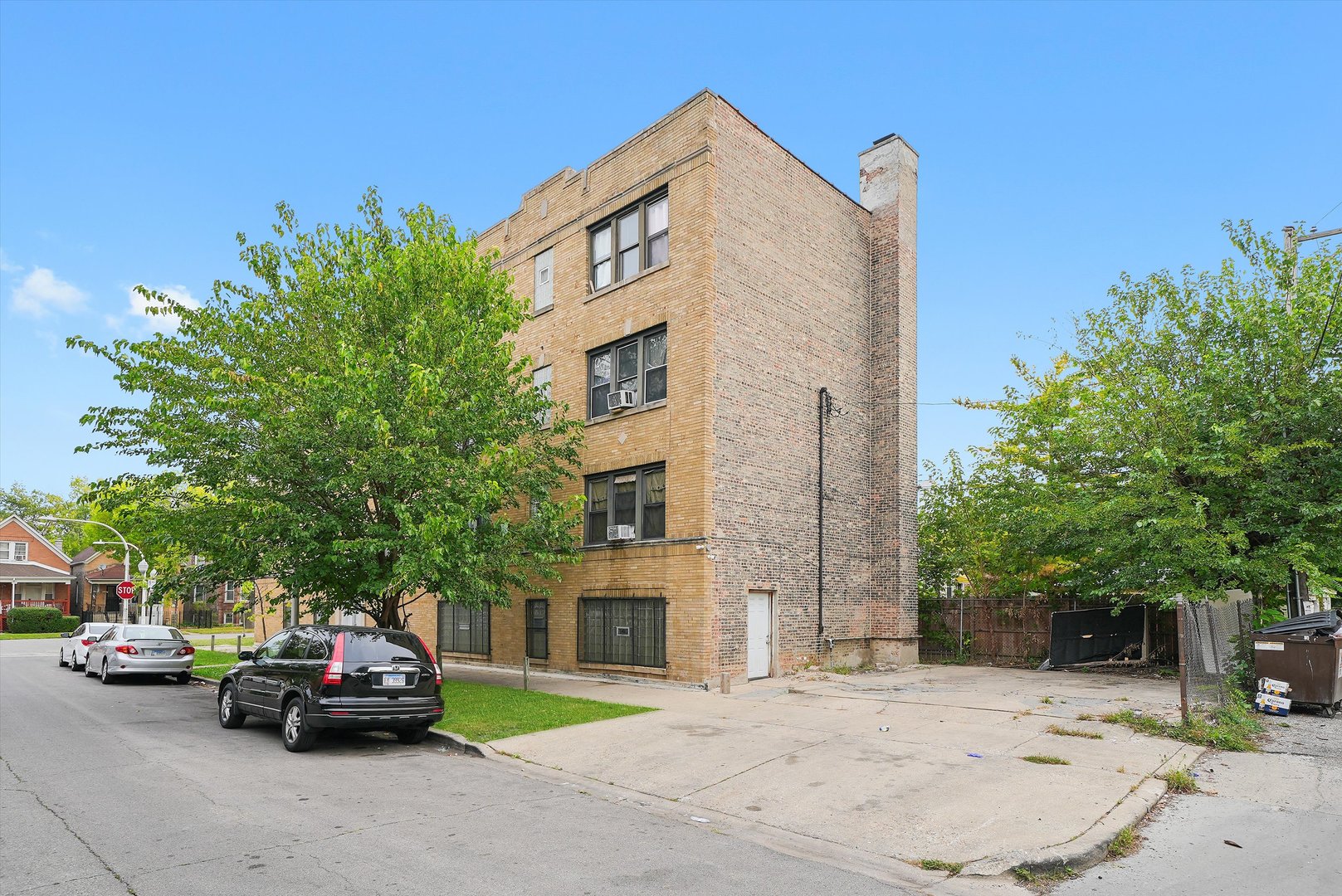223-233 N kolmar Avenue, Chicago, IL 60624