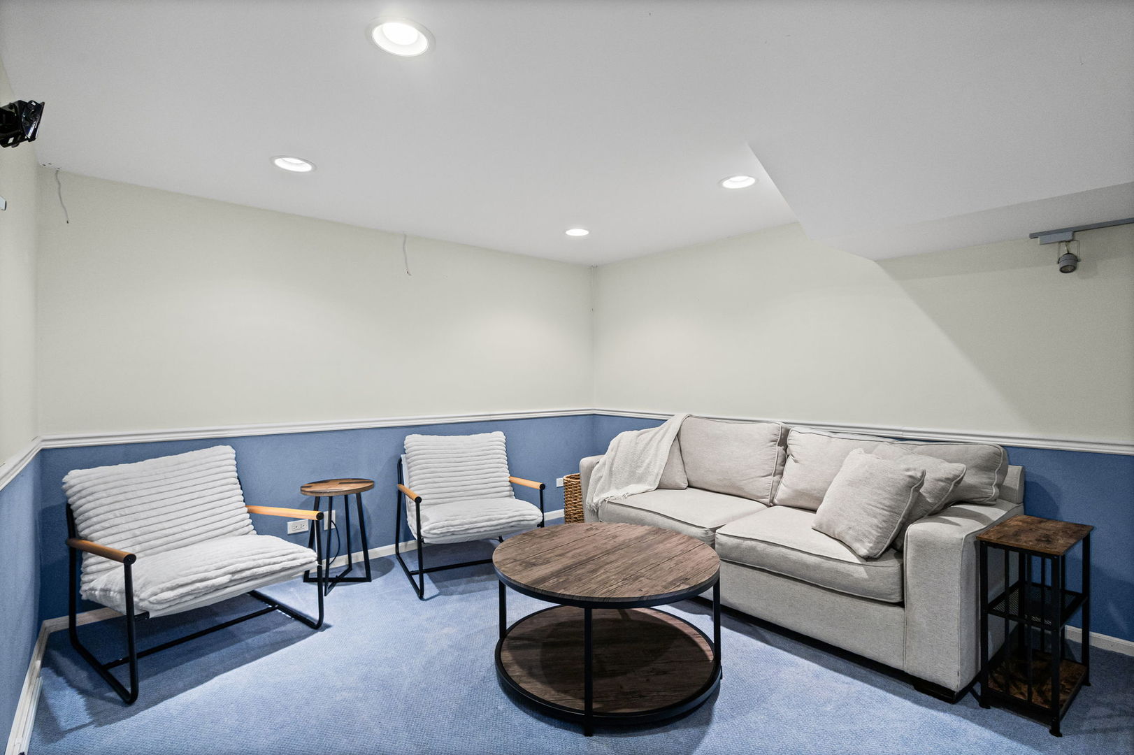 1515 S Harvard Avenue, Arlington Heights, IL 60005