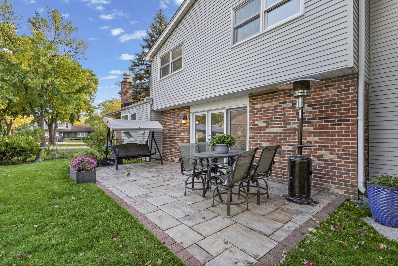 1515 S Harvard Avenue, Arlington Heights, IL 60005