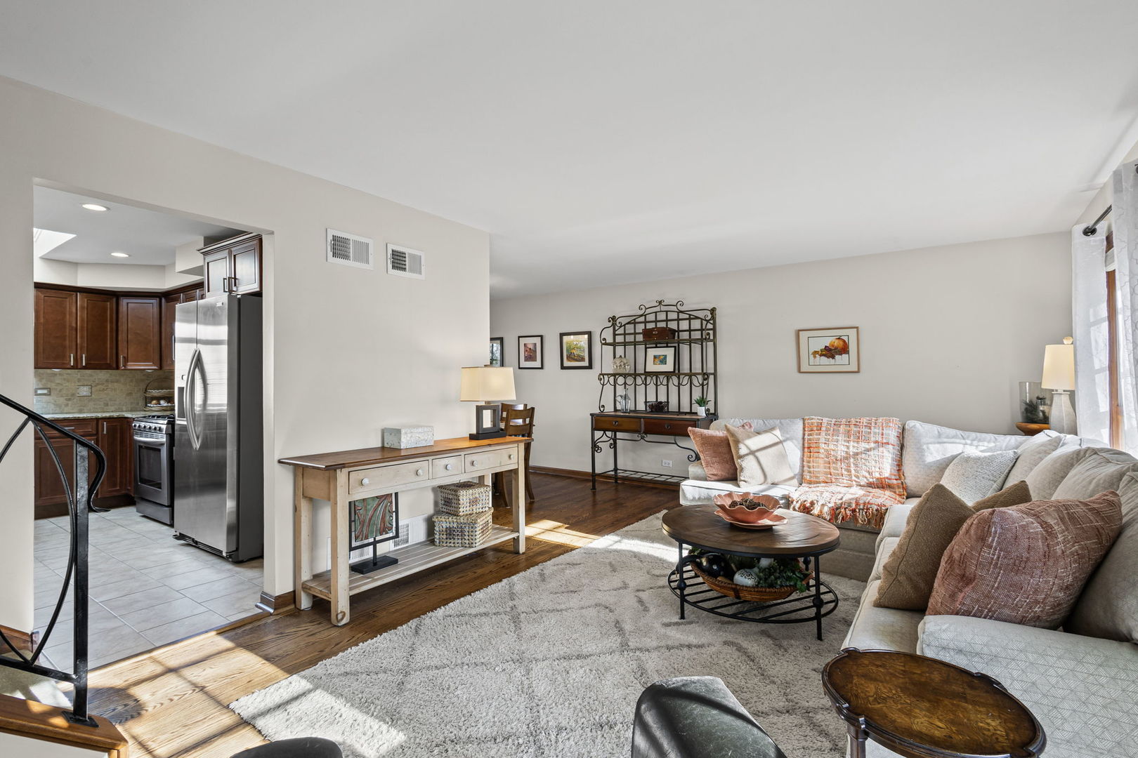1515 S Harvard Avenue, Arlington Heights, IL 60005
