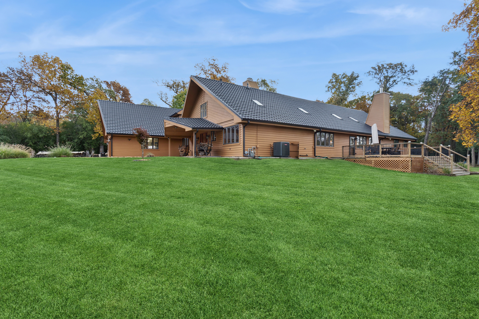 1N546 Burr Oak Road, West Chicago, IL 60185