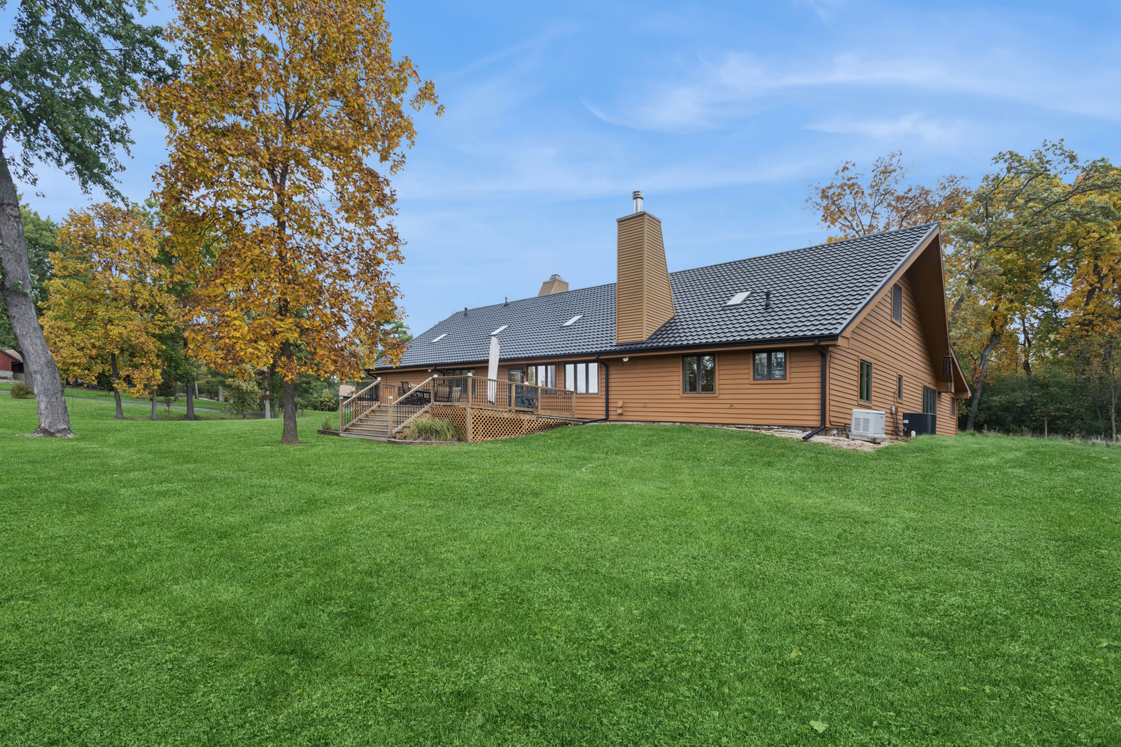 1N546 Burr Oak Road, West Chicago, IL 60185