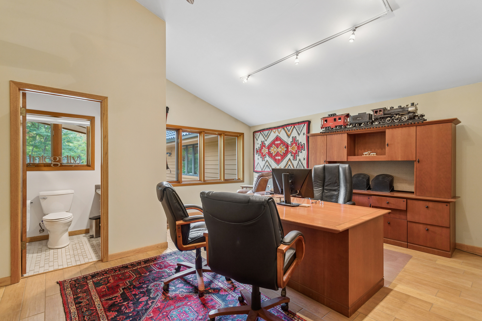 1N546 Burr Oak Road, West Chicago, IL 60185