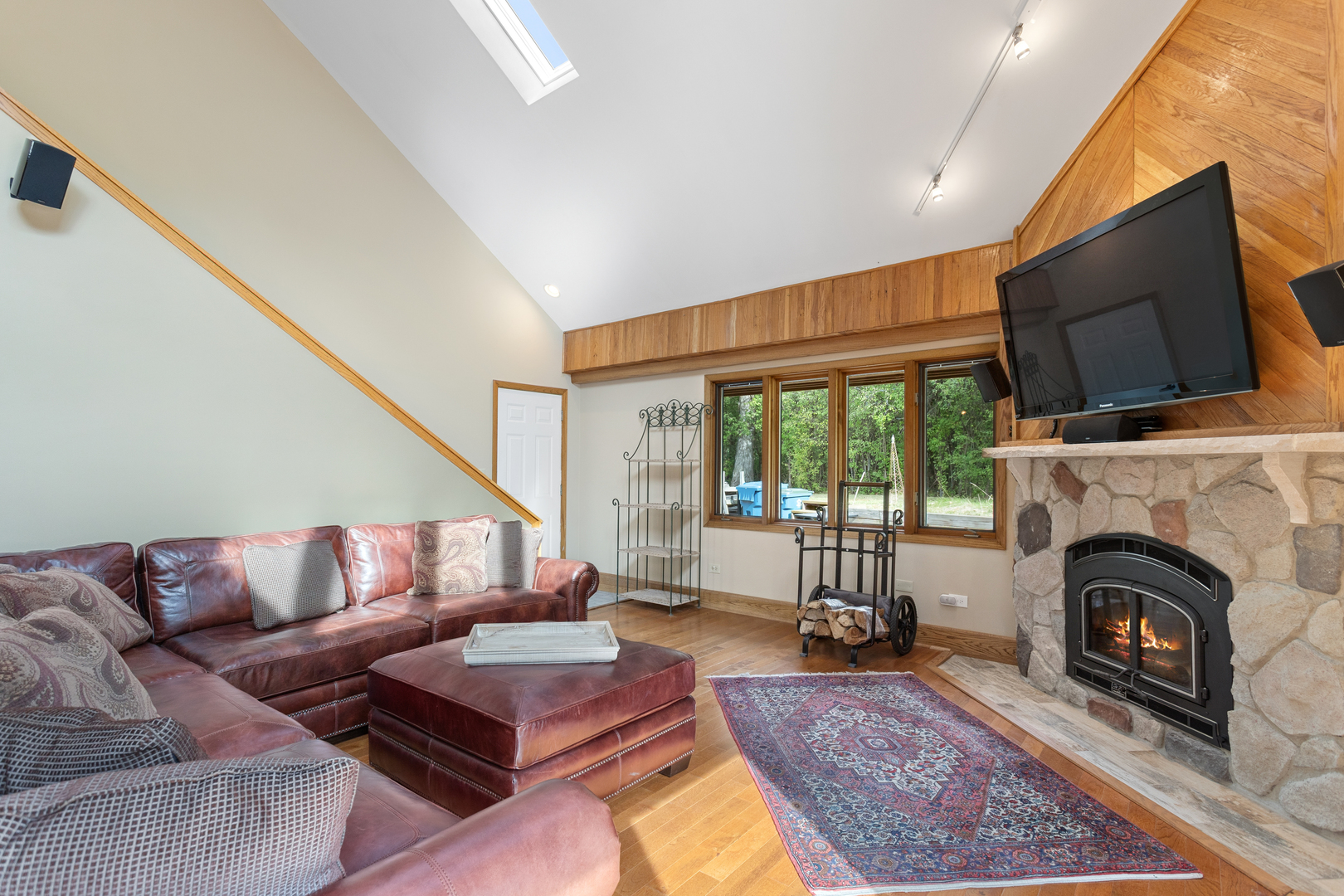 1N546 Burr Oak Road, West Chicago, IL 60185