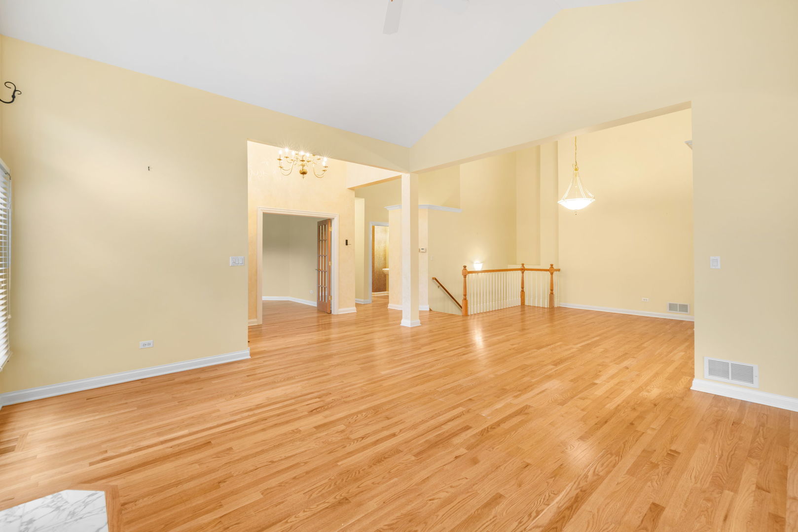 17 Shadow Creek Circle, Palos Heights, IL 60463