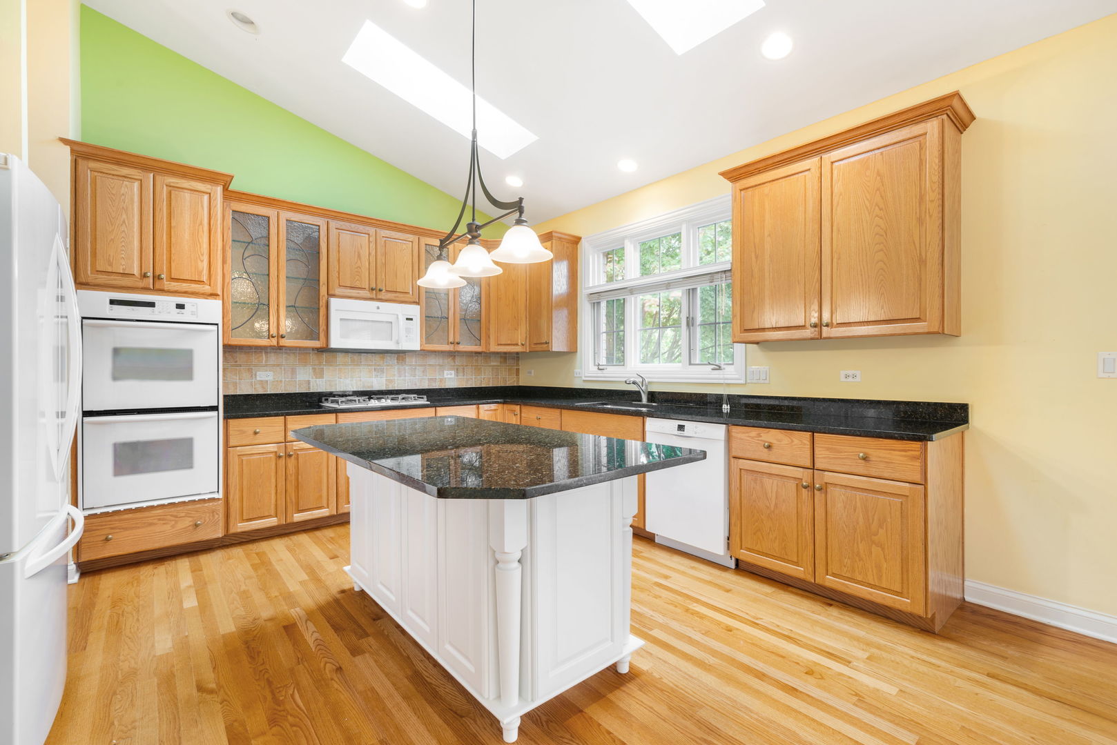 17 Shadow Creek Circle, Palos Heights, IL 60463