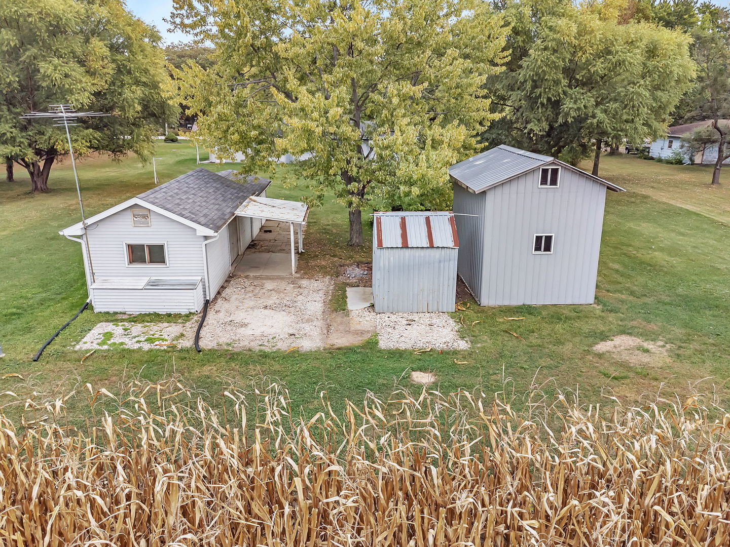 11085 N Tabler Road, Minooka, IL 60447