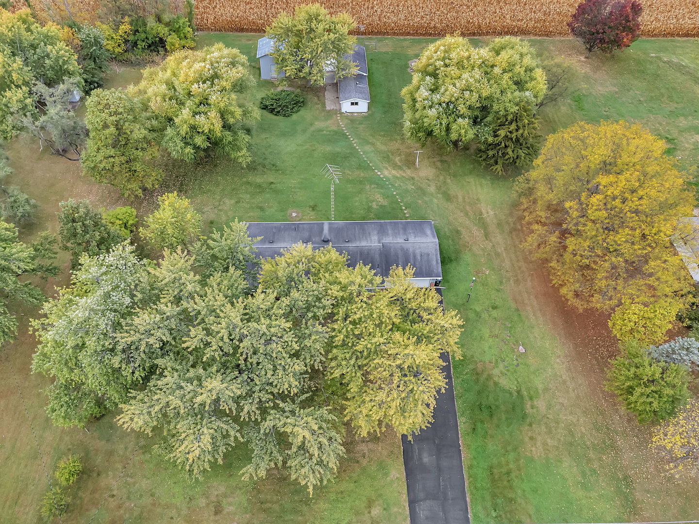 11085 N Tabler Road, Minooka, IL 60447