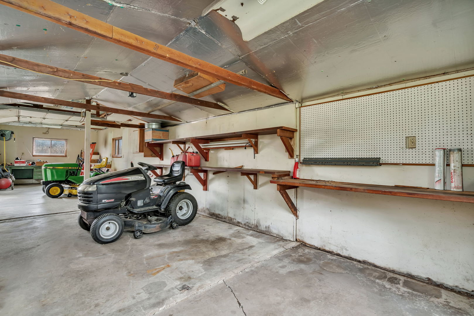 11085 N Tabler Road, Minooka, IL 60447